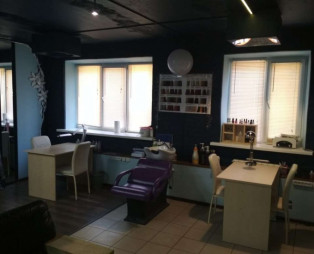 Действующий салон красоты